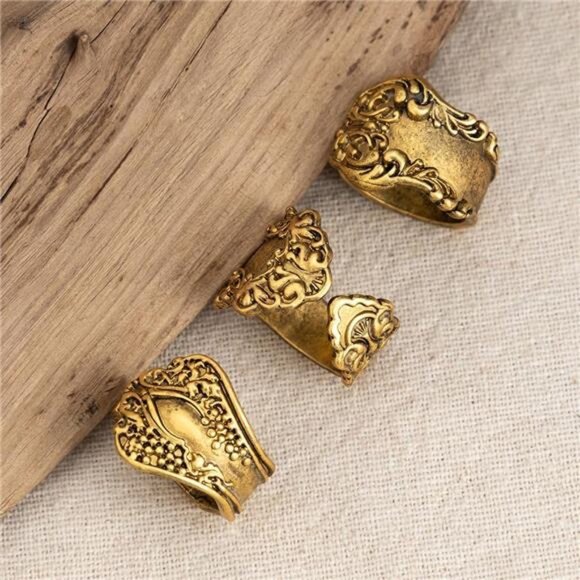 โจ Bold Boho Spoon Ring Set | Chunky Gold Adjustable Rings | Vintage Floral - Picture 3 of 5